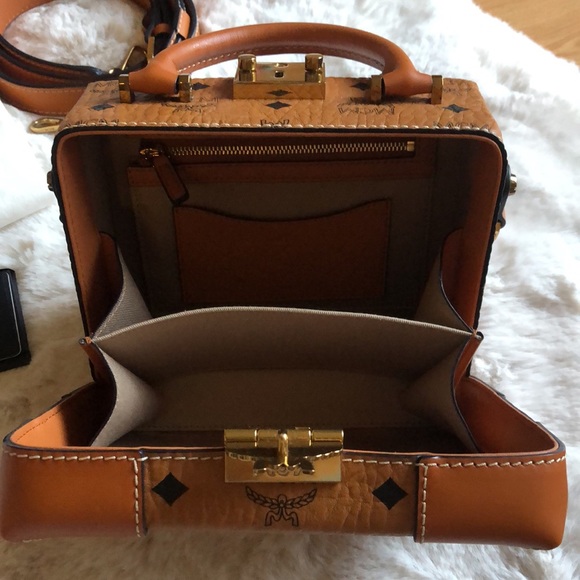 MCM Monogram Trunk Messenger Bag - Picture 9 of 13